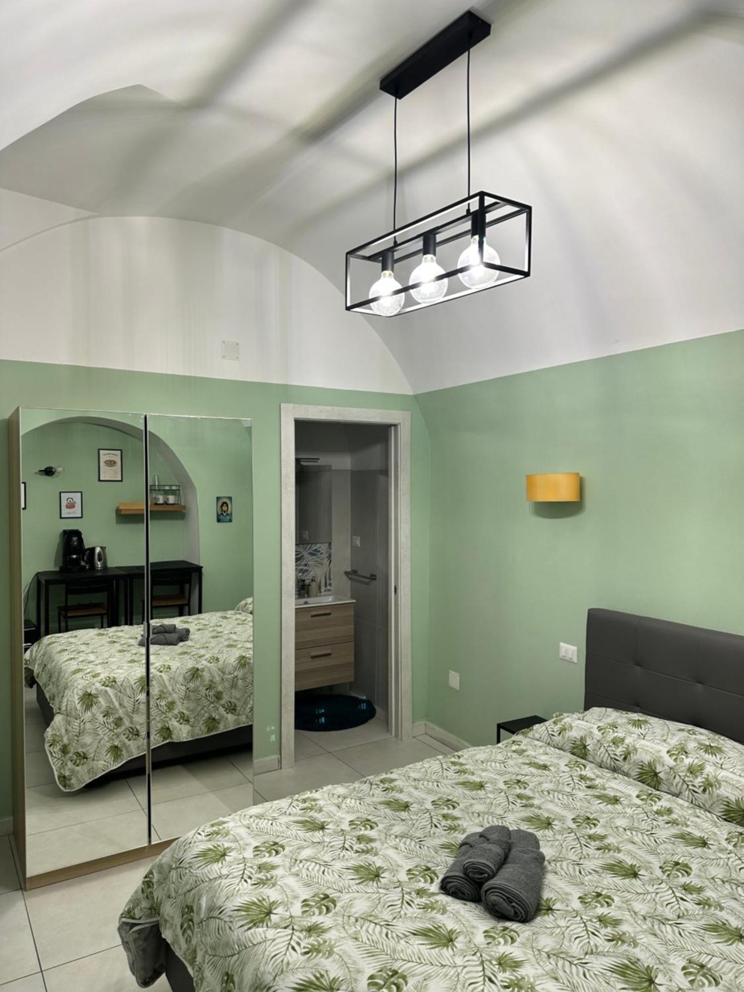 Casa Carmeli Bed and Breakfast Napels Buitenkant foto