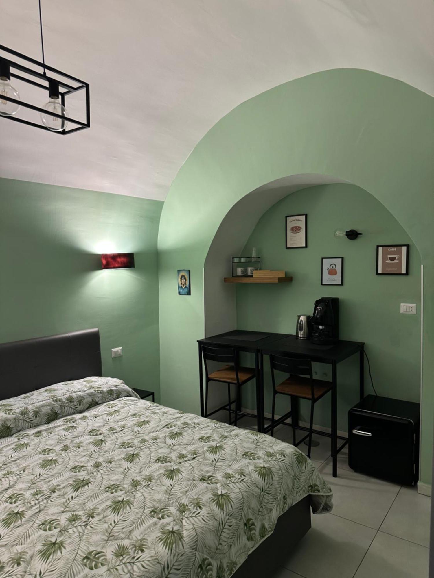 Casa Carmeli Bed and Breakfast Napels Buitenkant foto