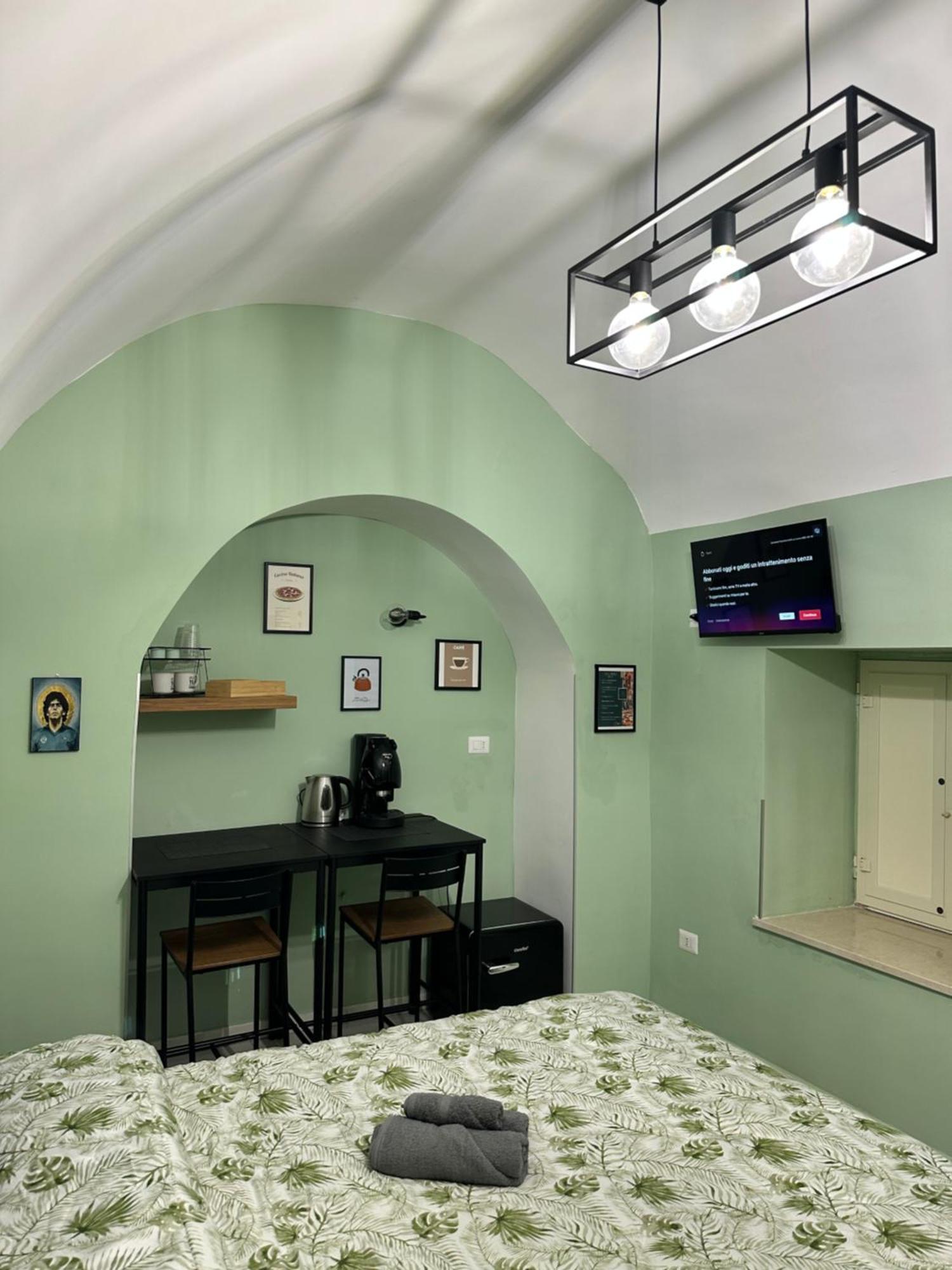Casa Carmeli Bed and Breakfast Napels Buitenkant foto